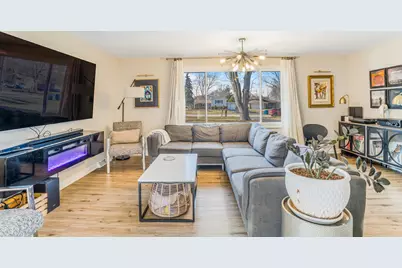 987 Lakewood Drive, Bartlett, IL 60103 - Photo 8