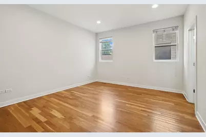 1952 W Erie Street #1W, Chicago, IL 60622 - Photo 6