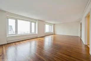 132 E Delaware Pl, Chicago, IL 60611 - Photo 6