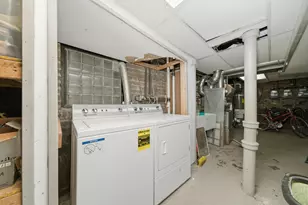 2421 N Washtenaw Ave, Chicago, IL 60647 - Photo 20