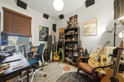 2421 N Washtenaw Avenue, Chicago, IL 60647 - Photo 14