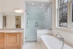 821 S Clay St, Hinsdale, IL 60521 - Photo 16