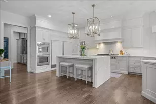 4N881 Old Farm Rd, Saint Charles, IL 60175 - Photo 8