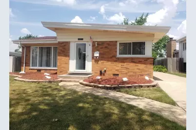 10850 Claridge Avenue, Westchester, IL 60154 - Photo 1