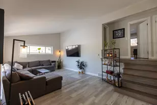 10850 Claridge Ave, Westchester, IL 60154 - Photo 6