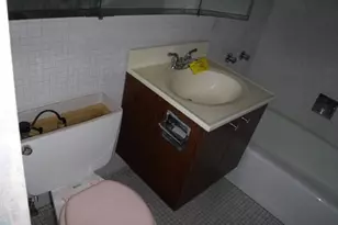 1700 E 56th St, Chicago, IL 60637 - Photo 14