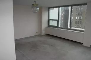 1700 E 56th St, Chicago, IL 60637 - Photo 6