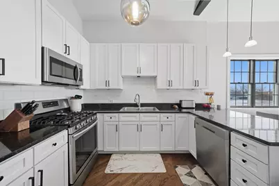 3511 N Wilton Avenue #4, Chicago, IL 60657 - Photo 10