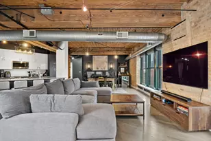 411 W Ontario St, Chicago, IL 60654 - Photo 4