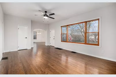 790 Hillview Avenue, West Chicago, IL 60185 - Photo 6