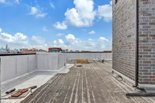 2406 W Armitage Ave, Chicago, IL 60647 - Photo 22