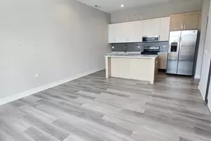 2406 W Armitage Ave, Chicago, IL 60647 - Photo 2