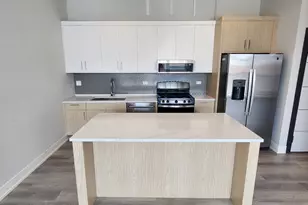 2406 W Armitage Ave, Chicago, IL 60647 - Photo 8