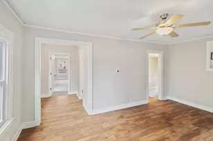 1020 Woodlawn Ave, Waukegan, IL 60085 - Photo 4