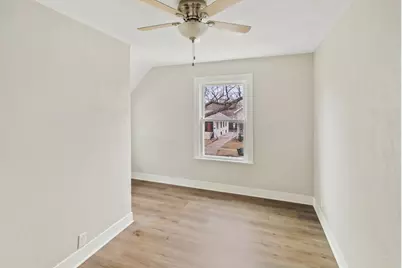 1020 Woodlawn Avenue, Waukegan, IL 60085 - Photo 16