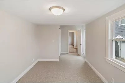 1020 Woodlawn Avenue, Waukegan, IL 60085 - Photo 10