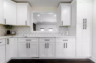 2925 201st Pl, Lynwood, IL 60411 - Photo 10