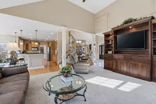 40W378 Francis Bret Harte St, Saint Charles, IL 60175 - Photo 14