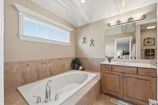 40W378 Francis Bret Harte St, Saint Charles, IL 60175 - Photo 34