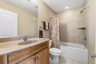 40W378 Francis Bret Harte St, Saint Charles, IL 60175 - Photo 46