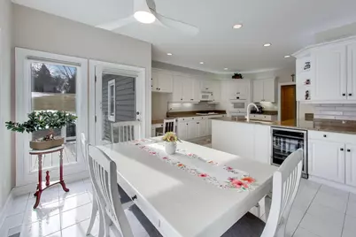 18 Rosewood Drive, Hawthorn Woods, IL 60047 - Photo 18