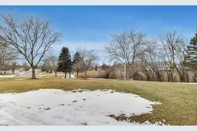 18 Rosewood Drive, Hawthorn Woods, IL 60047 - Photo 38