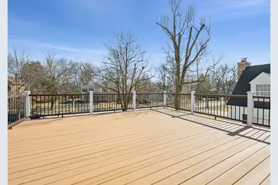 716 Indian Road, Glenview, IL 60025 - Photo 18