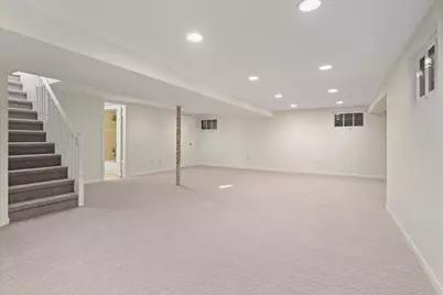 8314 Gross Point Road, Morton Grove, IL 60053 - Photo 20