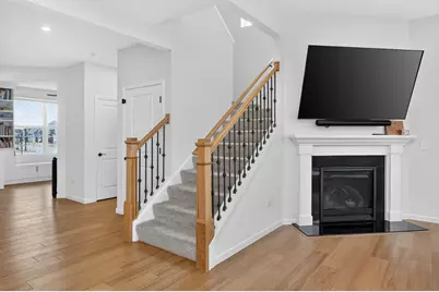 [Address not provided], Naperville, IL 60563 - Photo 4