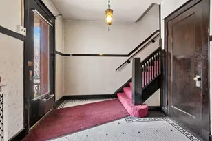 1242 W Elmdale Ave, Chicago, IL 60660 - Photo 2