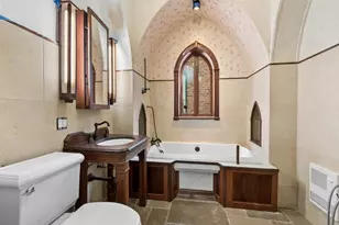 1242 W Elmdale Ave, Chicago, IL 60660 - Photo 8