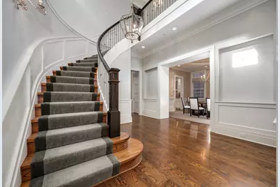 3752 N Janssen Street, Chicago, IL 60613 - Photo 10