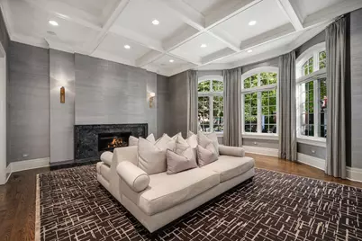 3752 N Janssen Street, Chicago, IL 60613 - Photo 14