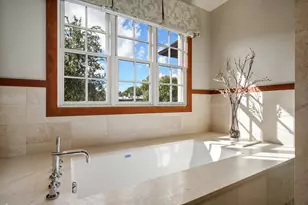 3752 N Janssen St, Chicago, IL 60613 - Photo 44