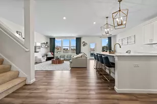 3211 Semple Wy, Mundelein, IL 60060 - Photo 4