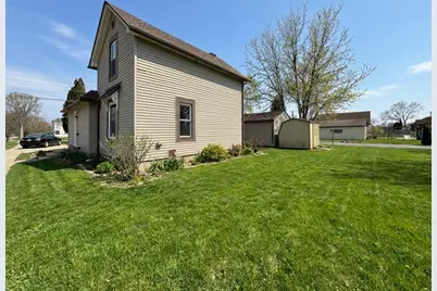 109 S Washington Street, Genoa, IL 60135 - Photo 26