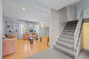 621 Ridge Rd, Highland Park, IL 60035 - Photo 2