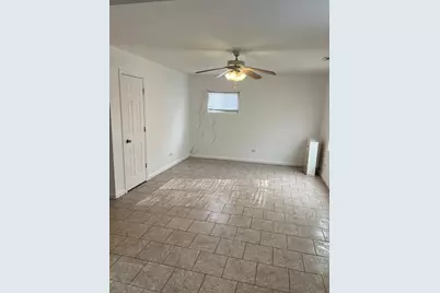 [Address not provided], Markham, IL 60428 - Photo 2