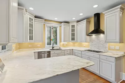 922 Forest Avenue, Wilmette, IL 60091 - Photo 10