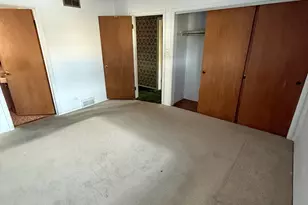 3820 Dobson St, Skokie, IL 60076 - Photo 14