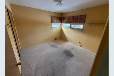 3820 Dobson Street, Skokie, IL 60076 - Photo 18