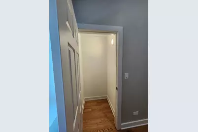 6321 S Eberhart Avenue #2, Chicago, IL 60637 - Photo 14