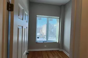 6321 S Eberhart Ave, Chicago, IL 60637 - Photo 14