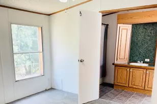 116 Country Dr, La Grange, IL 60525 - Photo 12