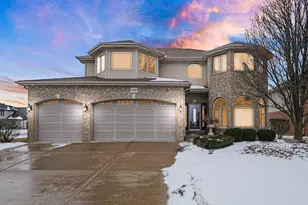 21156 Christina Dr, Matteson, IL 60443 - Photo 1