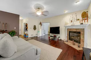 21156 Christina Dr, Matteson, IL 60443 - Photo 8