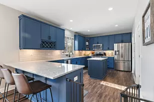 859 Dover St, Pingree Grove, IL 60140 - Photo 12