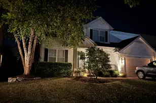 859 Dover St, Pingree Grove, IL 60140 - Photo 2