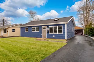 847 Foran Ln, Aurora, IL 60506 - Photo 2