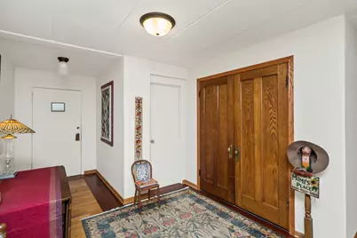 224 S Oak Park Avenue #4B, Oak Park, IL 60302 - Photo 2